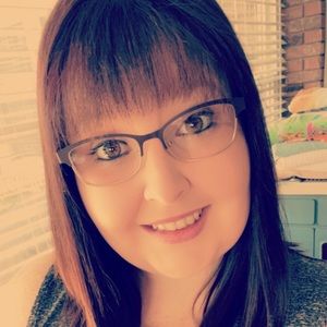 Meet your Posher, Logan